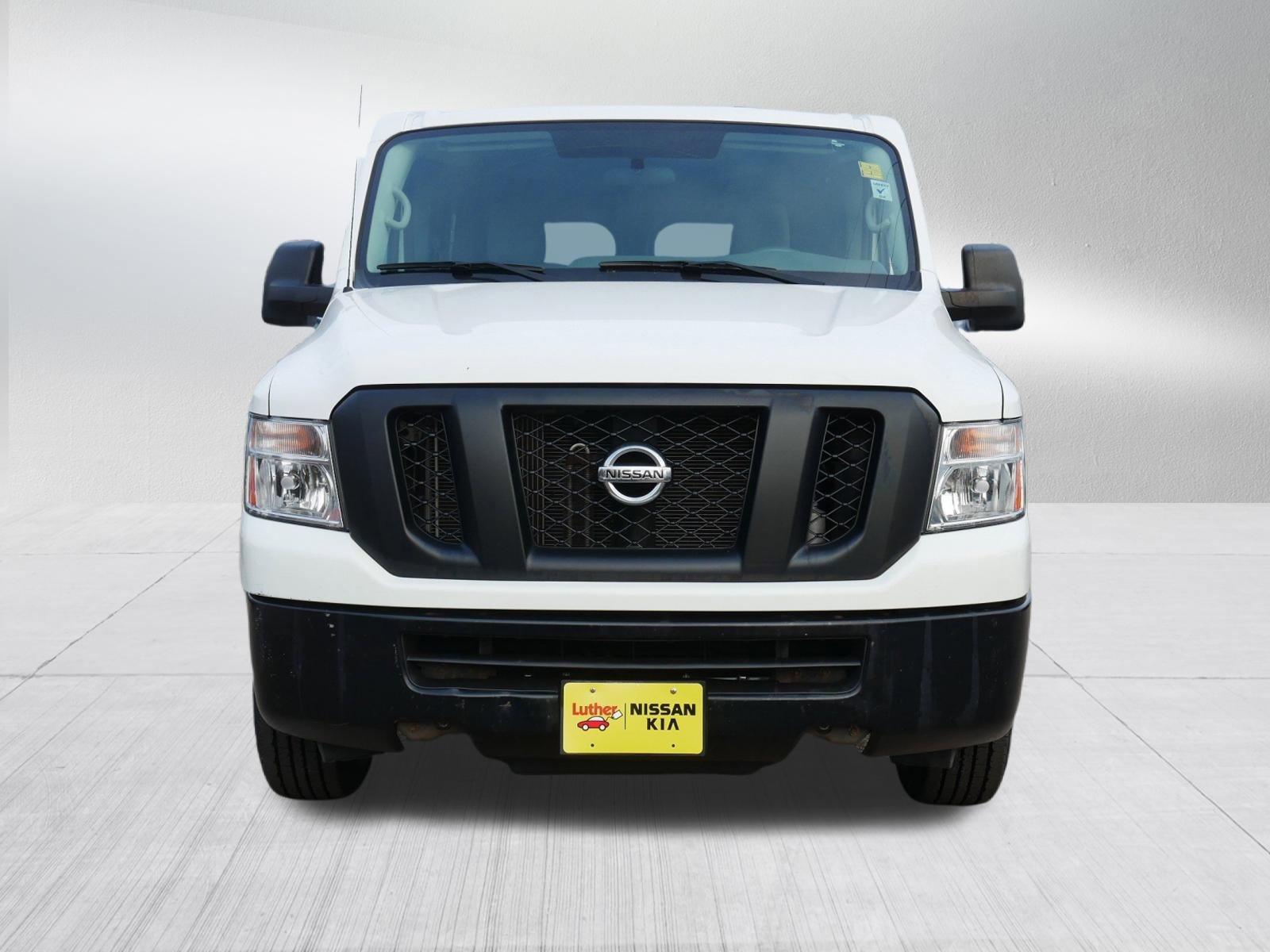 2020 Nissan NV1500 photo 2