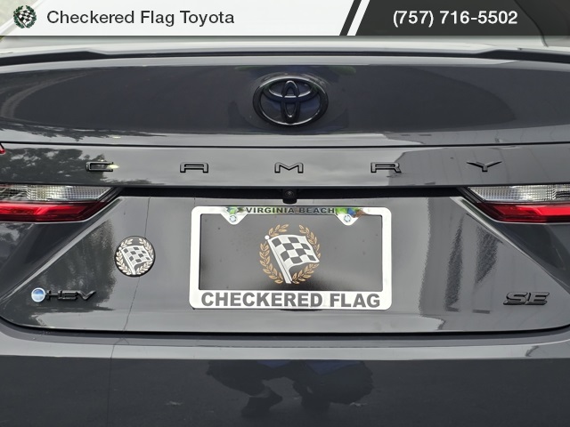 2025 Toyota Camry SE photo 17