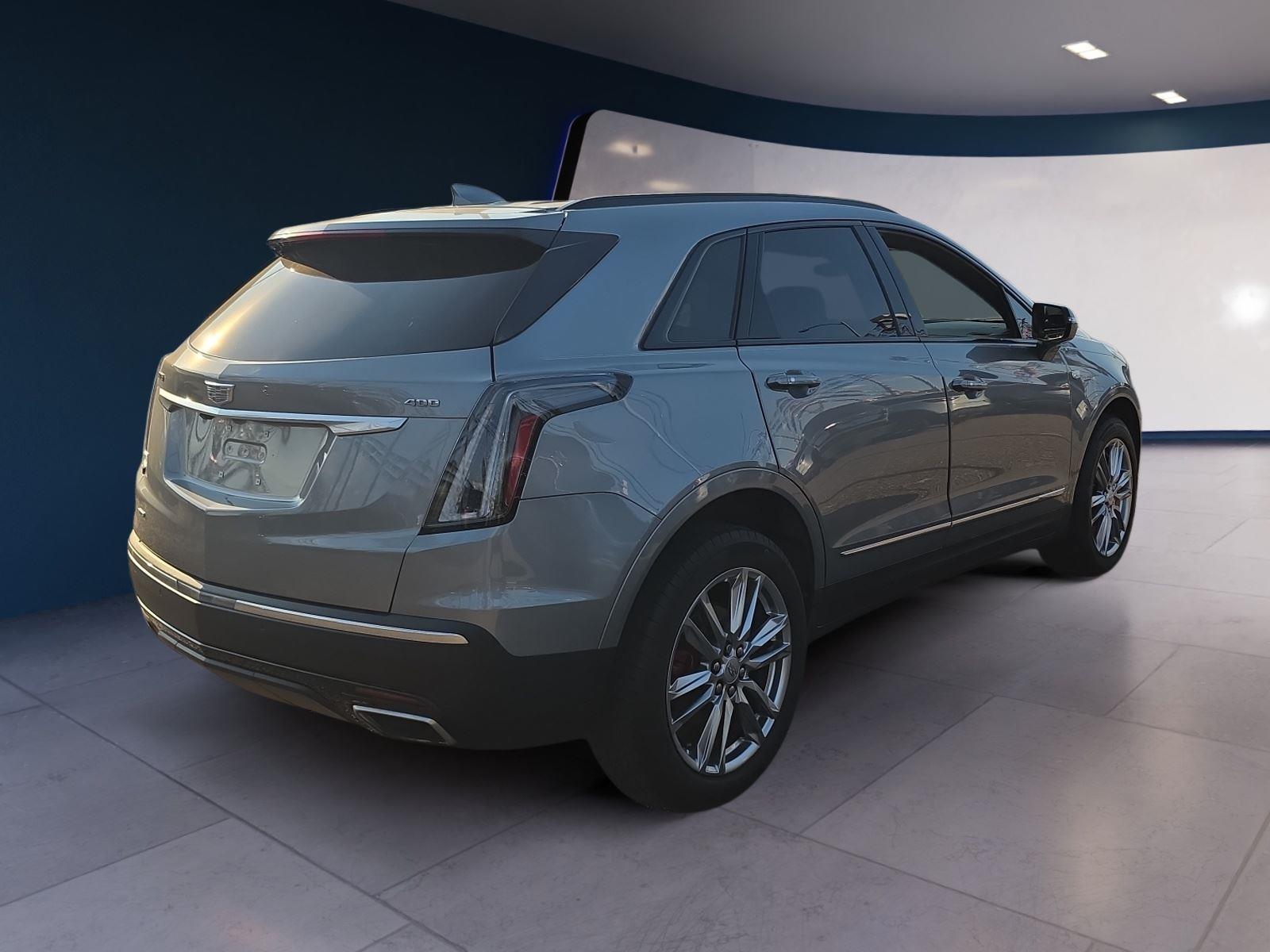 2023 Cadillac XT5 Sport photo 5