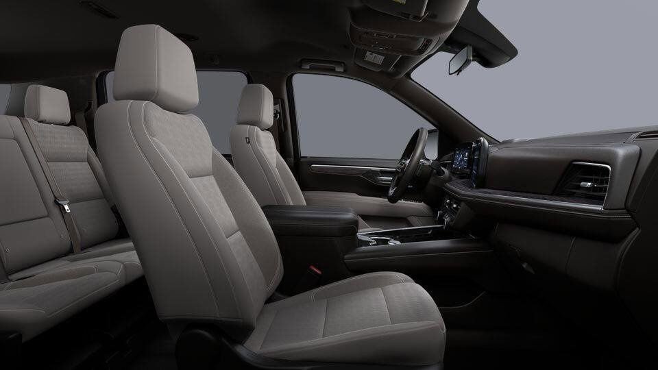 2026 Chevrolet Suburban LS photo 3