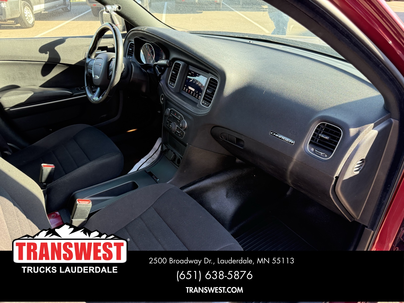 2019 Dodge Charger photo 2