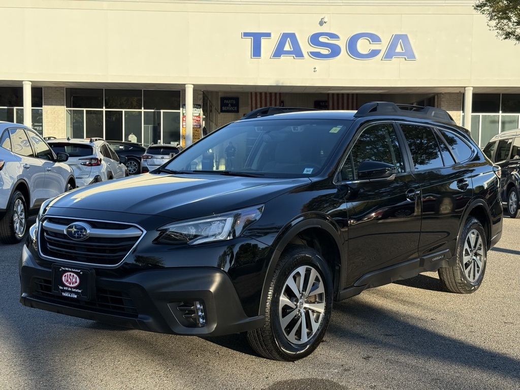 2022 Subaru Outback Premium's photo