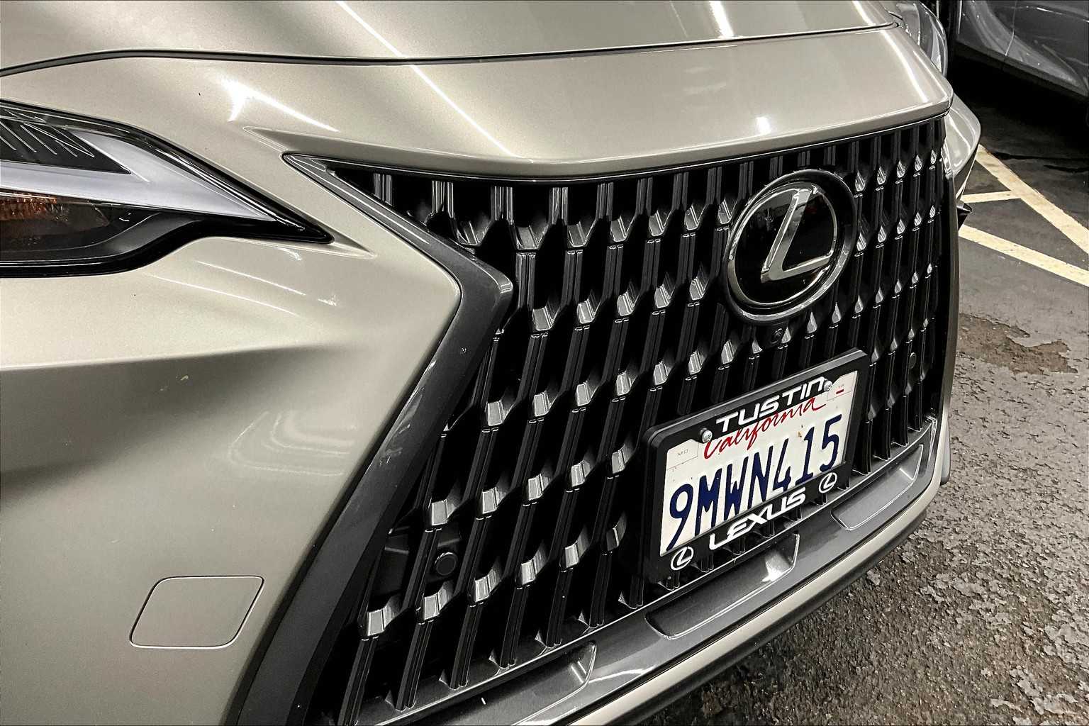2025 Lexus NX Premium AWD photo 25