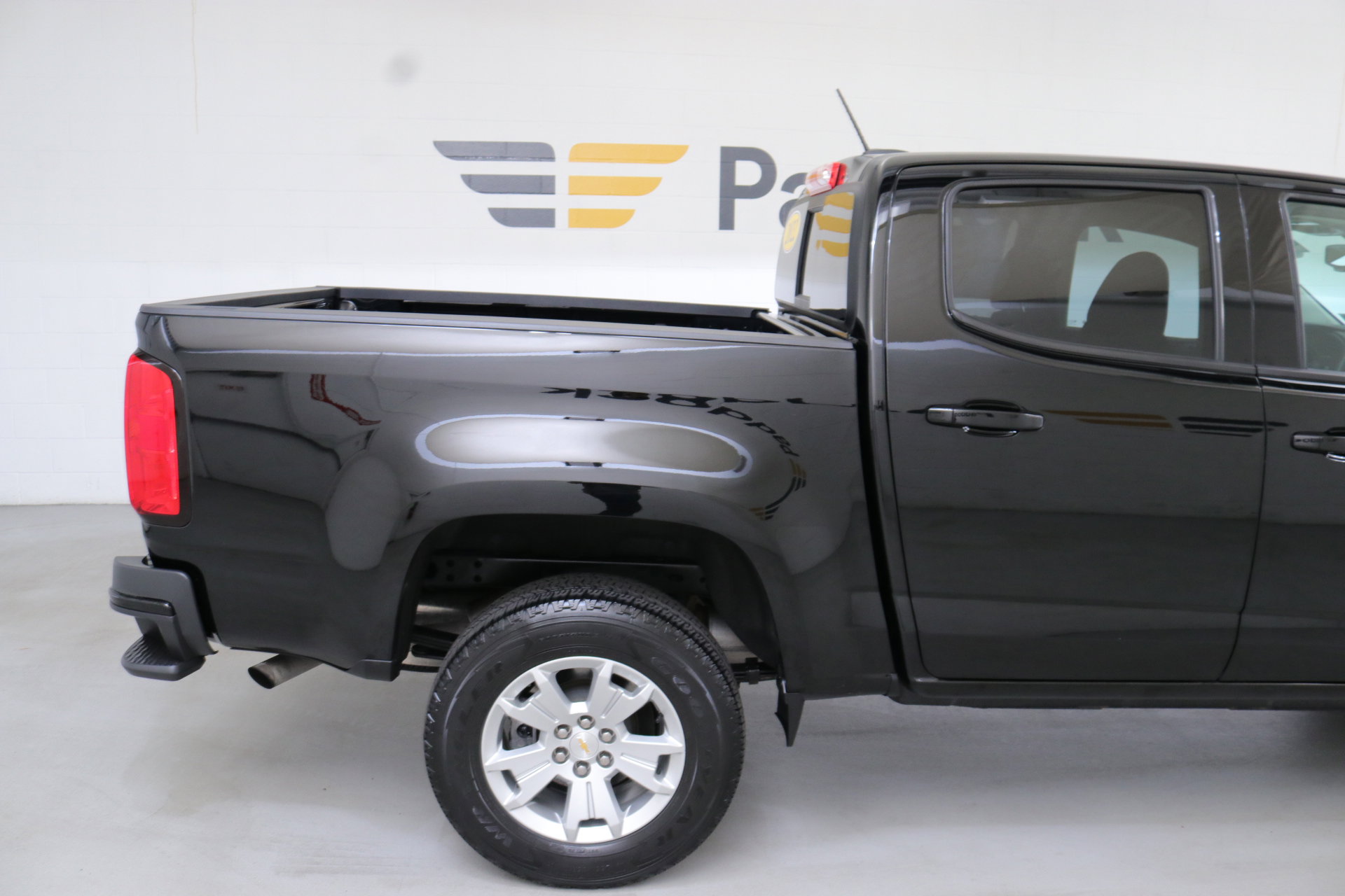2022 Chevrolet Colorado LT photo 10