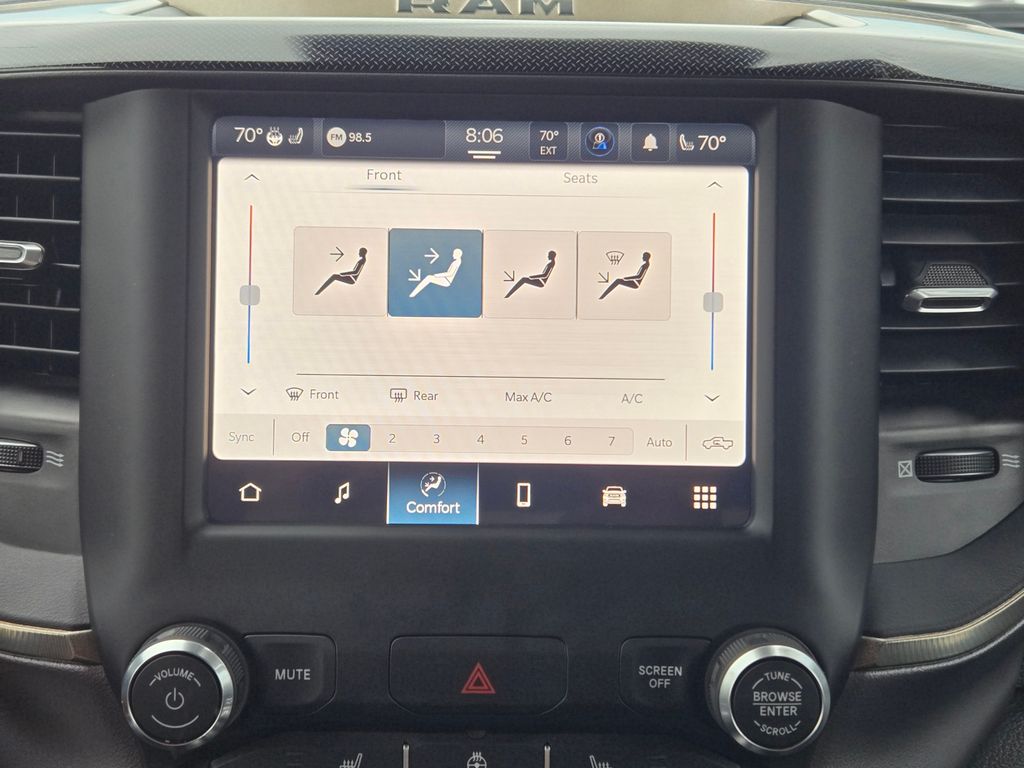 2022 Ram 1500 Rebel photo 20