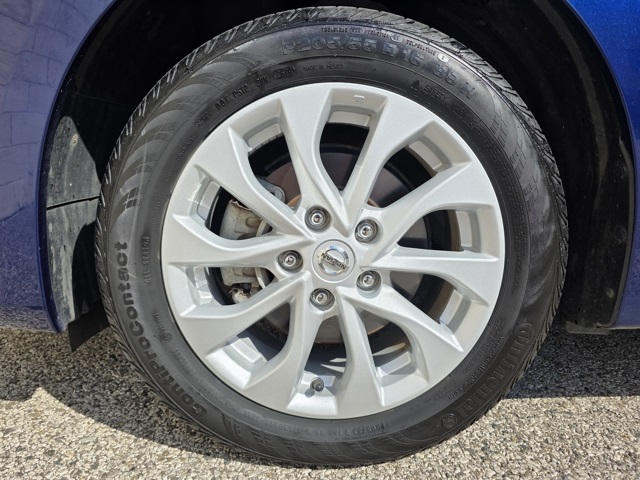 2019 Nissan Sentra SV photo 22