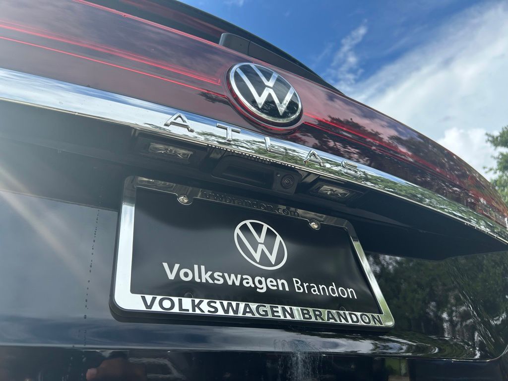 2026 Volkswagen Atlas SE Technology photo 36