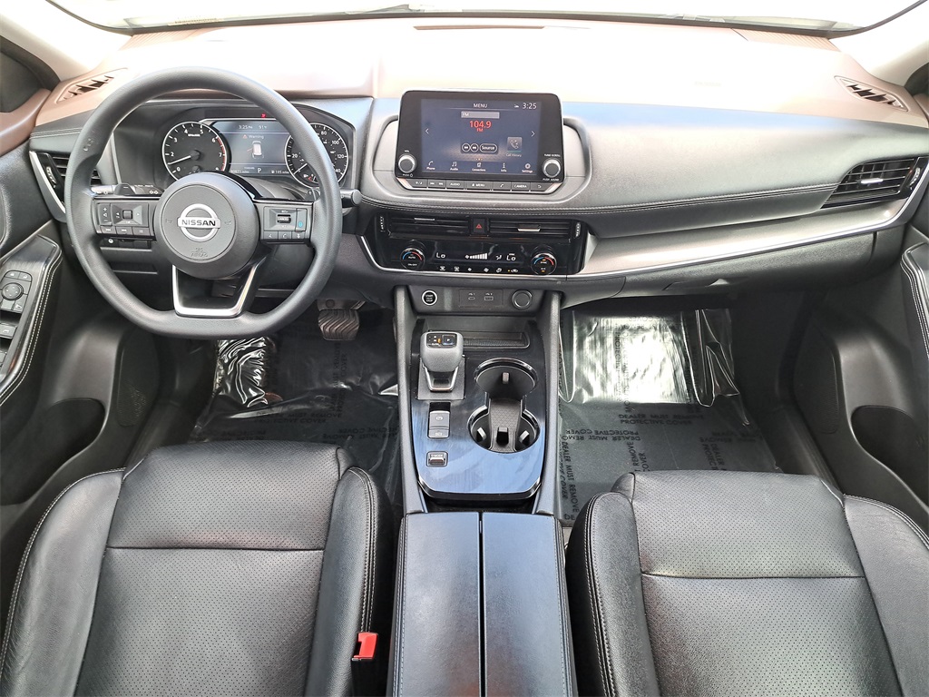2021 Nissan Rogue SV photo 15