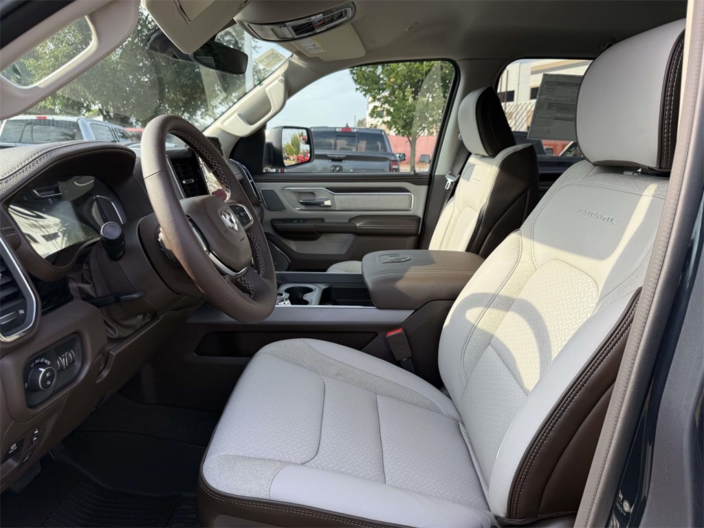 2026 Ram 1500 Laramie photo 12