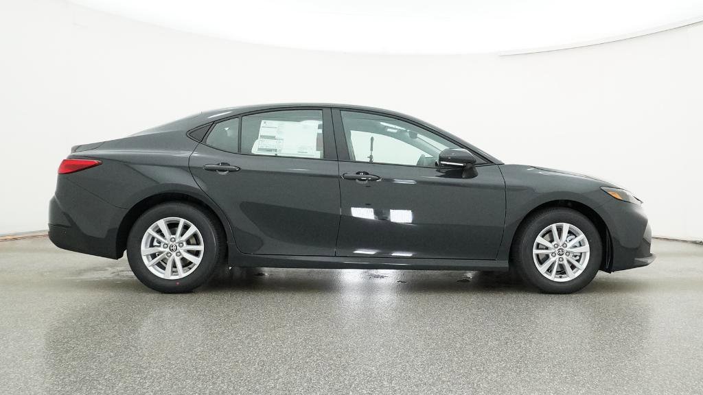 2026 Toyota Camry LE photo 23