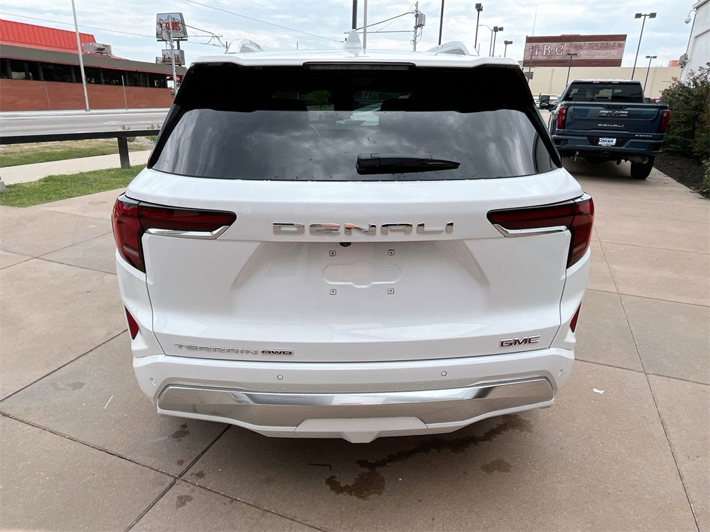 2026 Gmc Terrain Denali photo 3