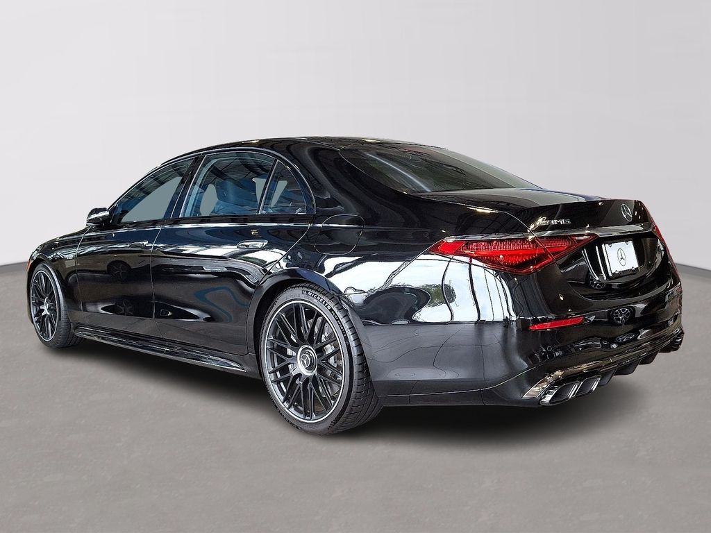 2025 Mercedes Benz S 63 e AMG 4MATIC photo 4