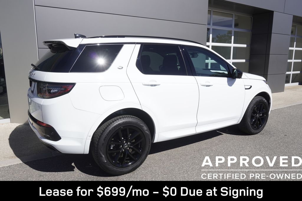 2025 Land Rover Discovery Sport S photo 4