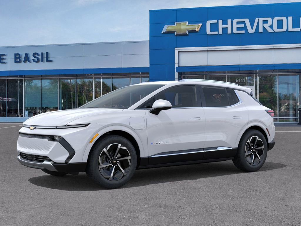 2025 Chevrolet Equinox EV 1LT photo 2