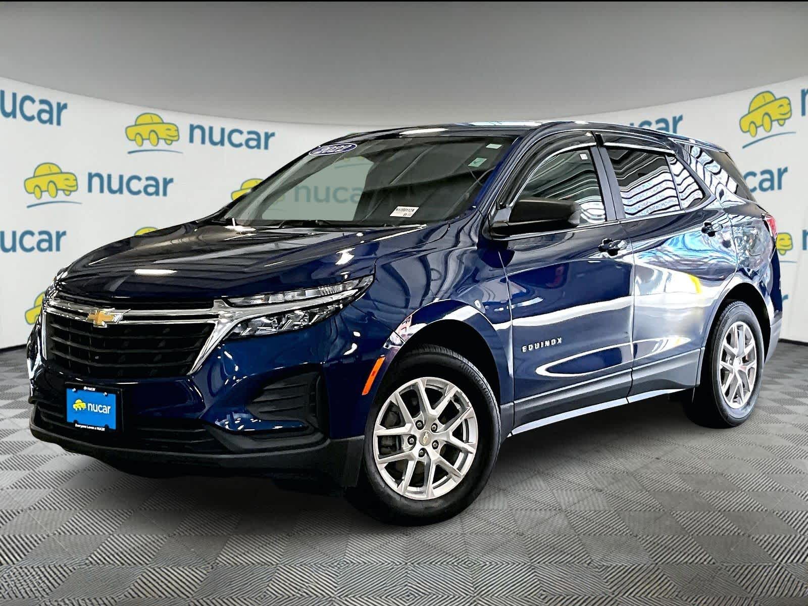 2022 Chevrolet Equinox LS photo 3