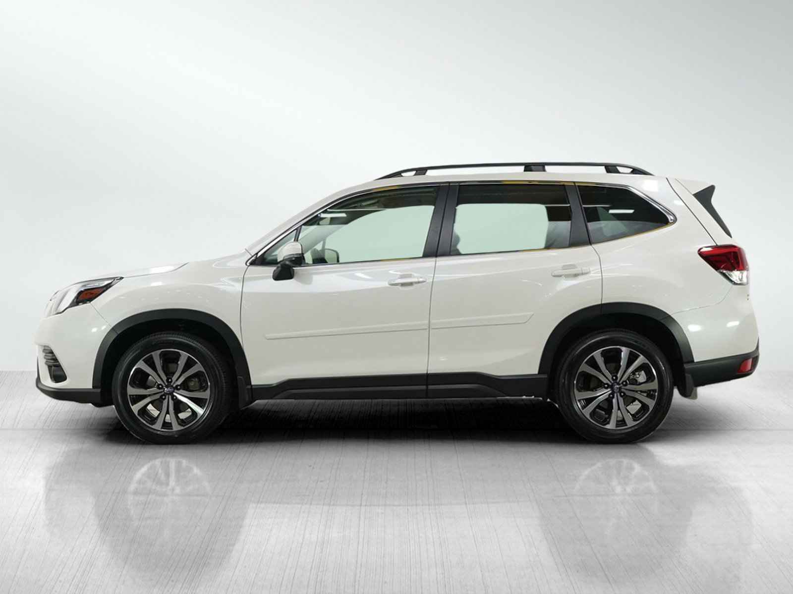 Used 2023 Subaru Forester Limited with VIN JF2SKAPC6PH504395 for sale in South Saint Paul, Minnesota