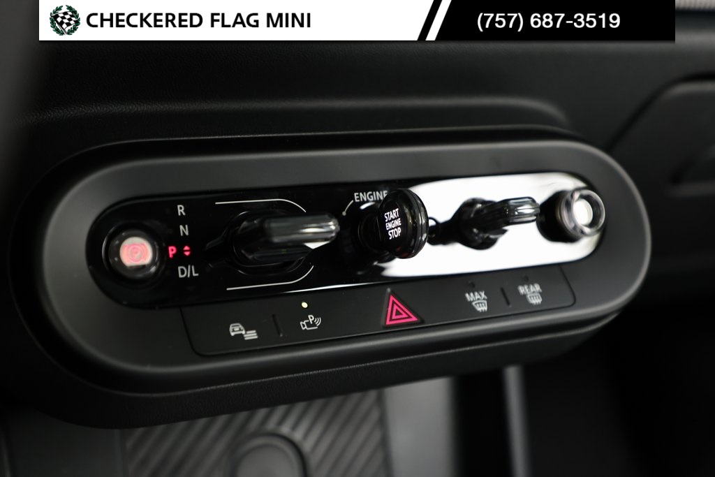 2025 Mini Cooper S Iconic photo 30