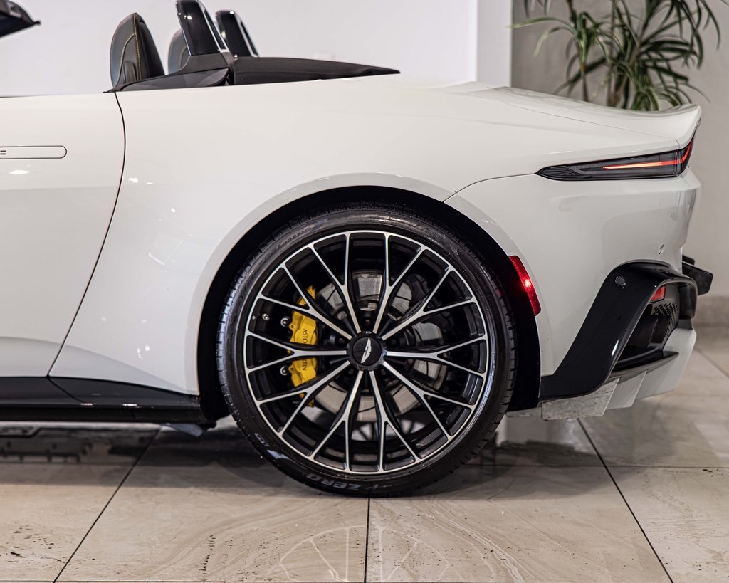 2023 ASTON MARTIN VANTAGE - Image 7