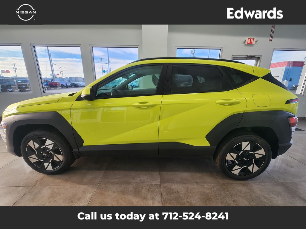 2024 Hyundai Kona SEL photo 4