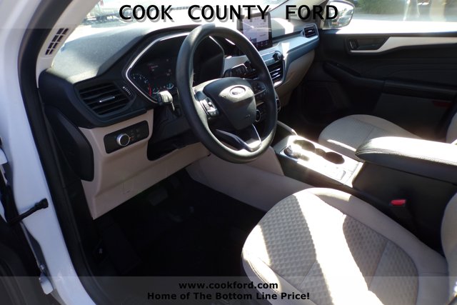 Used 2022 Ford Escape SE with VIN 1FMCU0G6XNUA35247 for sale in Adel, GA