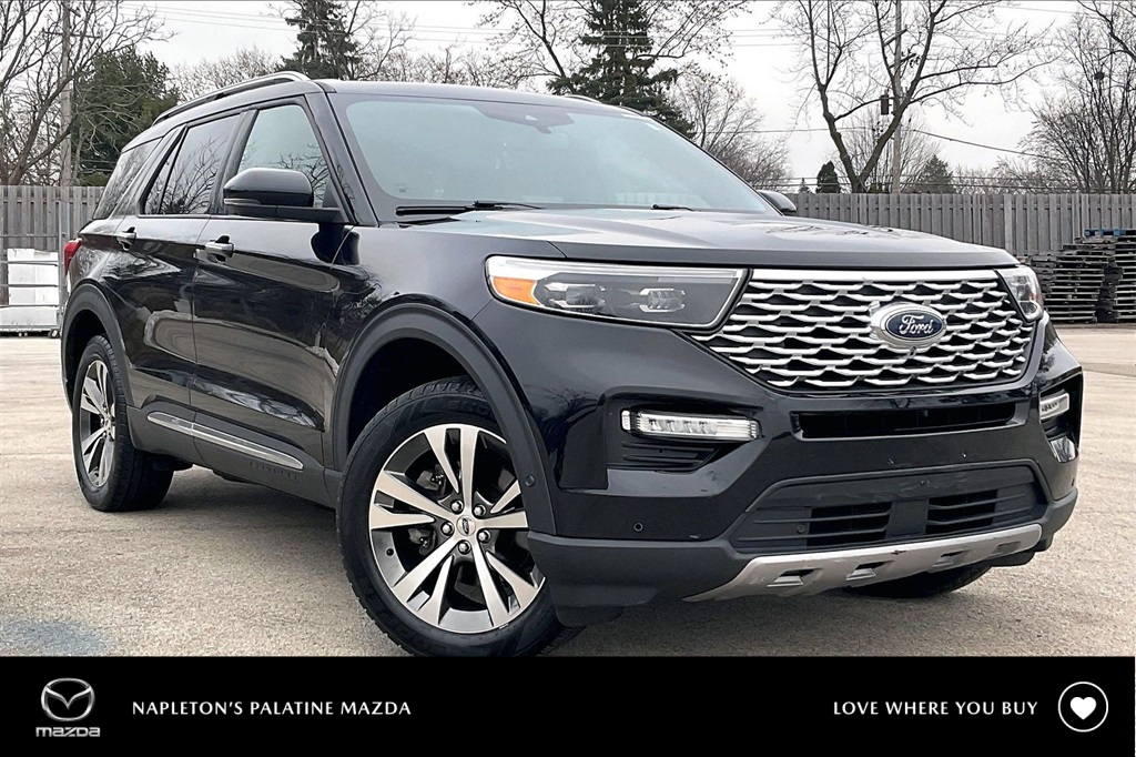 2020 Ford Explorer Platinum's photo