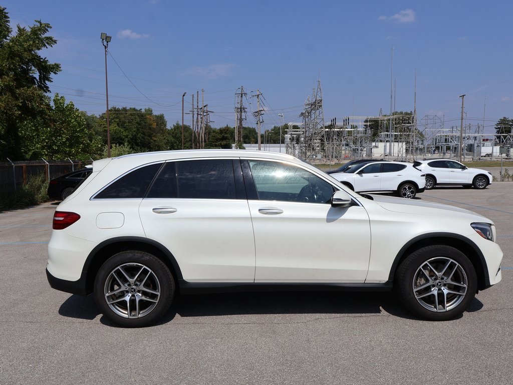 2019 Mercedes Benz GLC 300 4MATIC photo 9