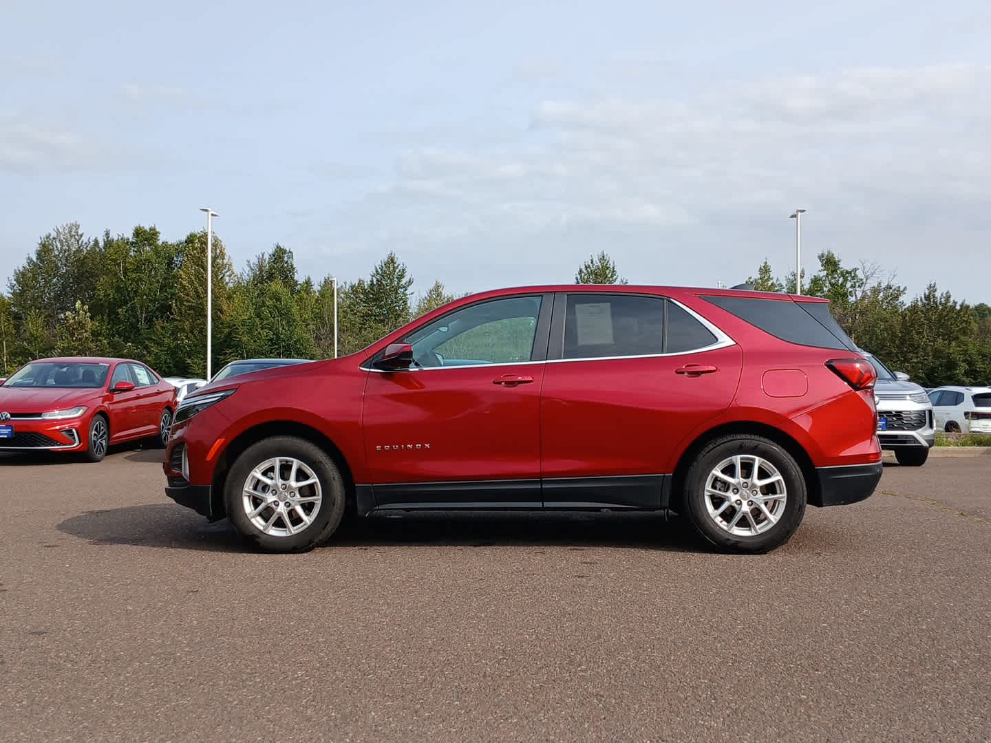 Used 2024 Chevrolet Equinox LT with VIN 3GNAXUEG3RS216192 for sale in Hermantown, Minnesota
