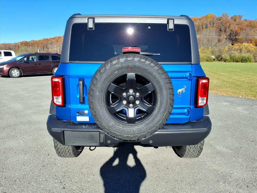 2025 Ford Bronco Big Bend photo 4