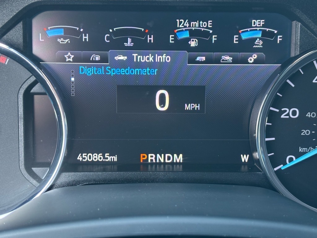 2022 Ford F-250 Lariat photo 14