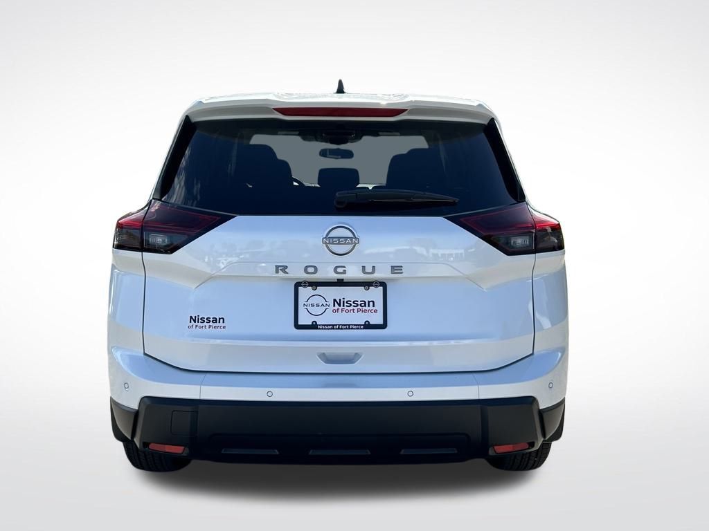 2025 Nissan Rogue S photo 6