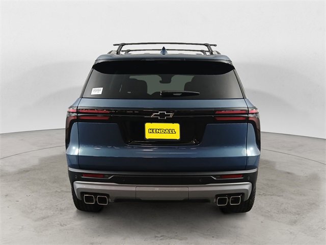 2025 Chevrolet Traverse Z71 photo 3