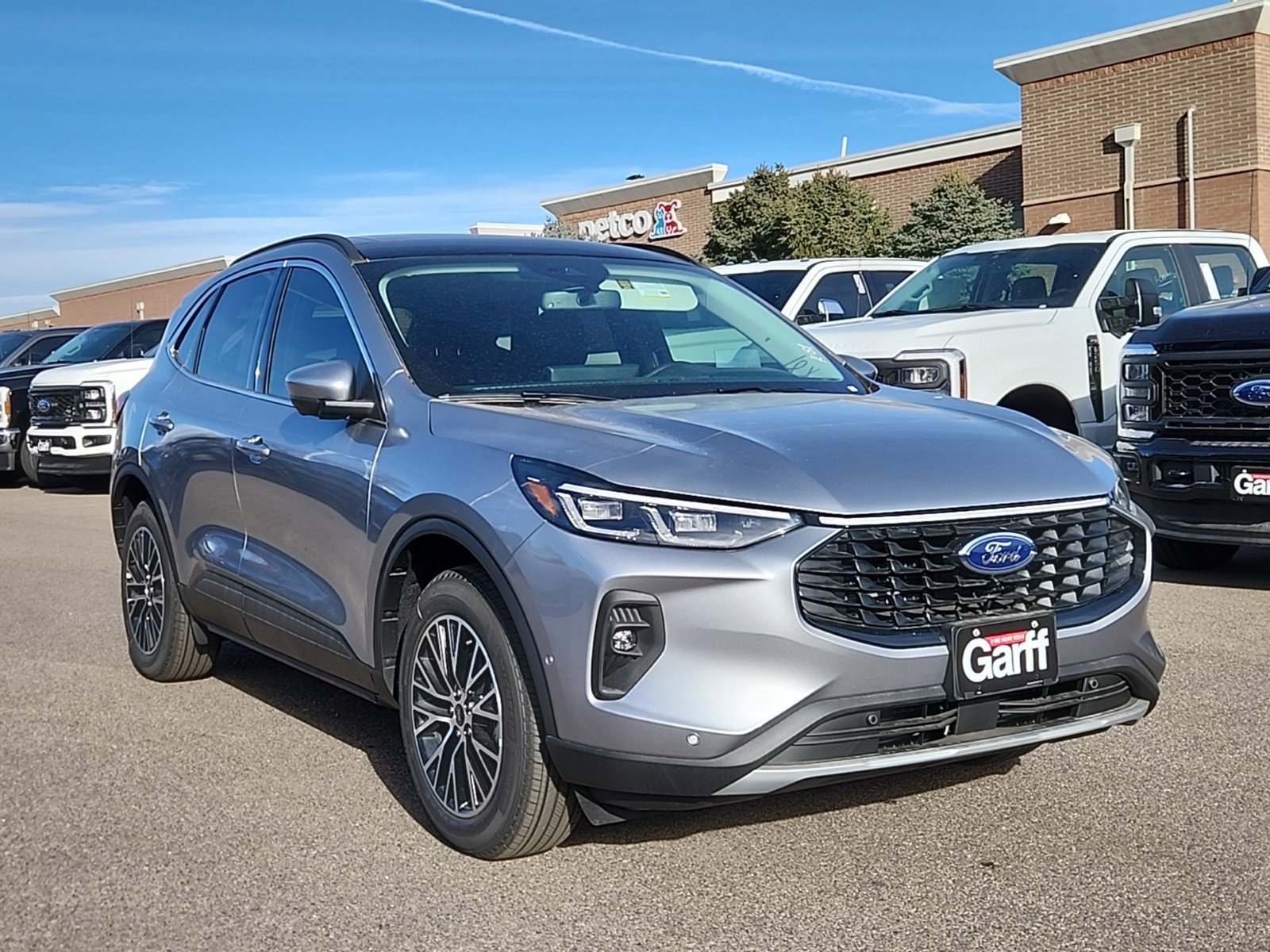 2024 Ford Escape Plug-In Hybrid photo 2