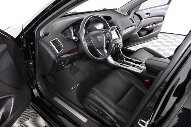 2015 Acura TLX Technology photo 19