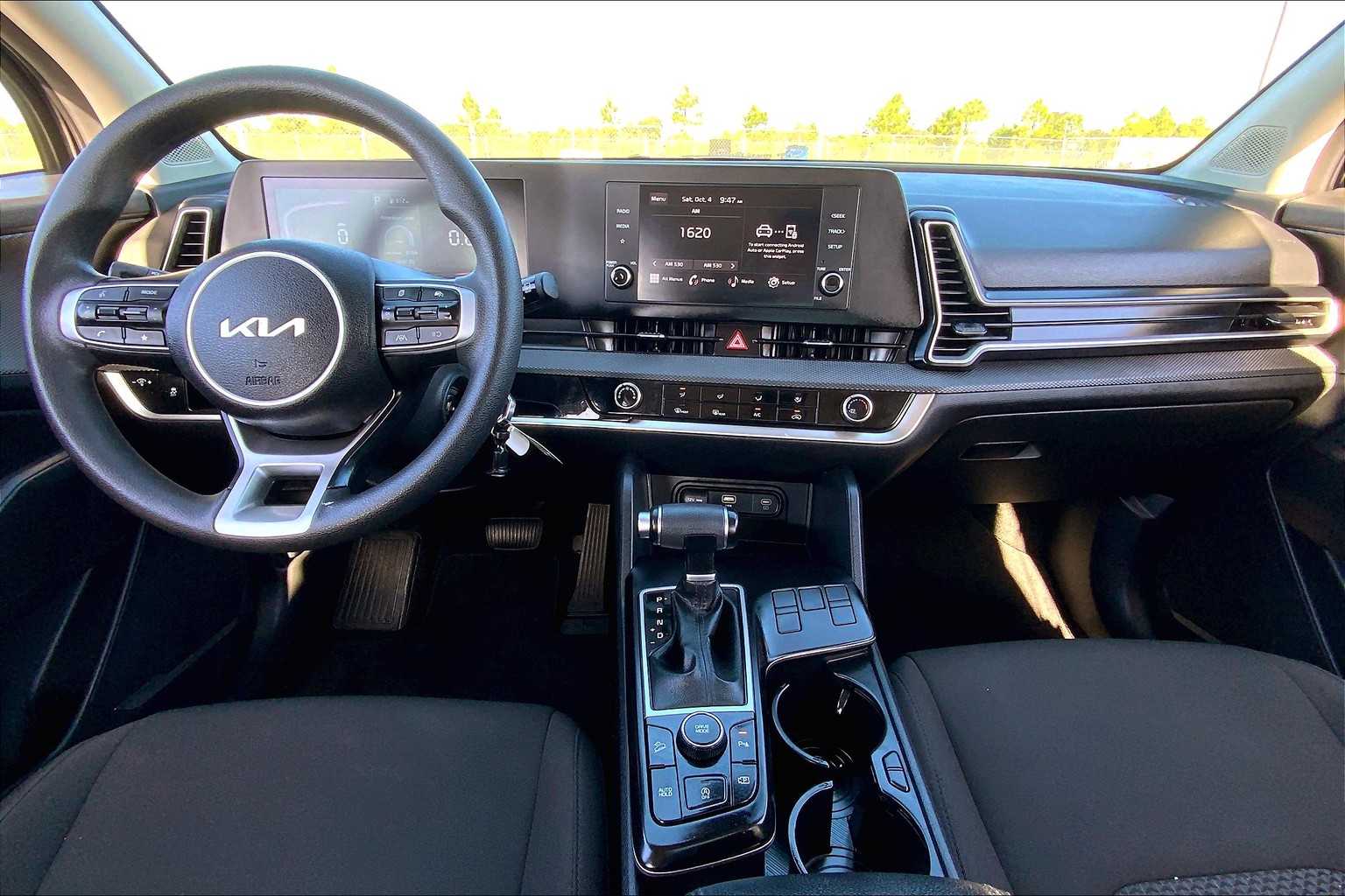 2024 Kia Sportage LX photo 14