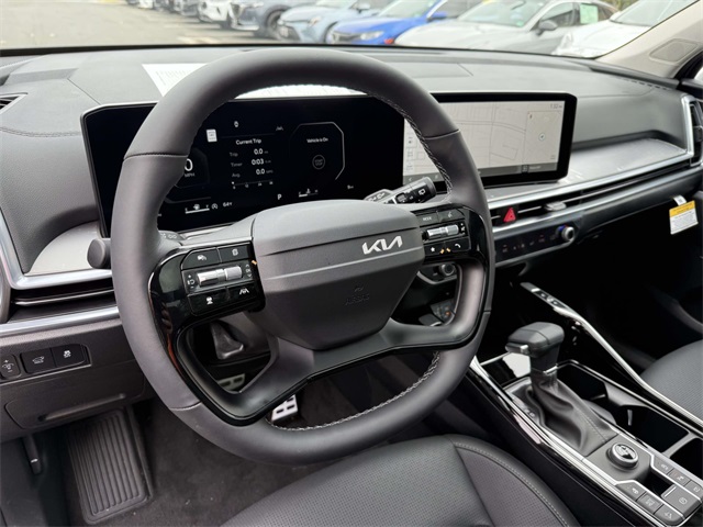 2026 Kia Sorento SX photo 2