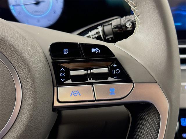 2025 Hyundai Elantra SEL Convenience photo 15
