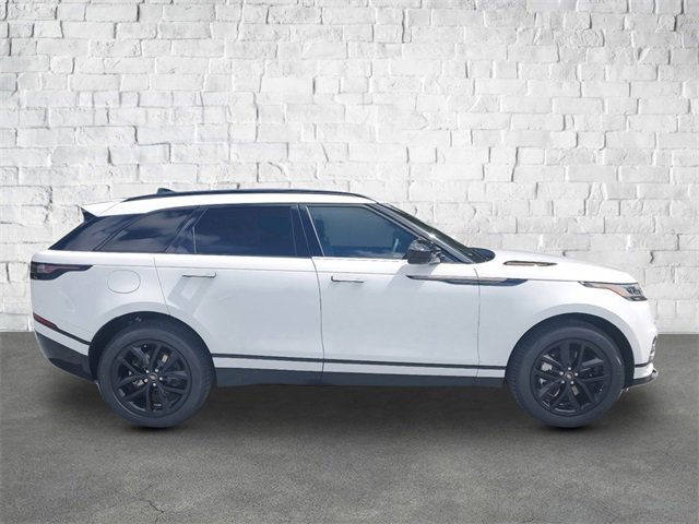 2025 Land Rover Range Rover Velar SE photo 3