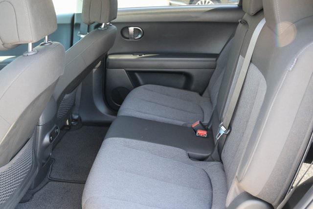 New 2025 Gray Hyundai SE image 11