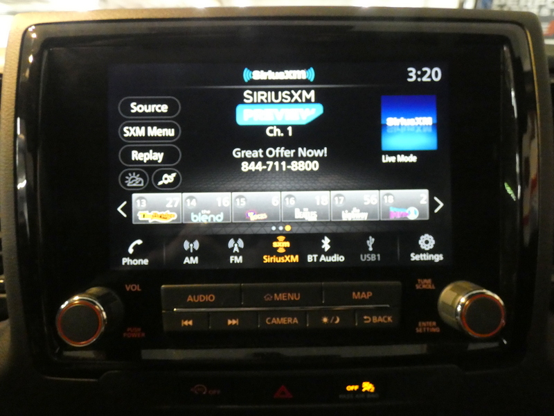 2023 Nissan Frontier Crew Cab PRO-4X photo 6