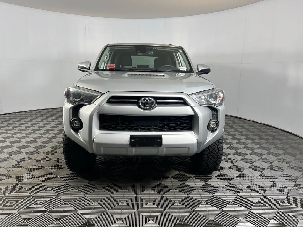 2024 Toyota 4Runner TRD Off-Road photo 3