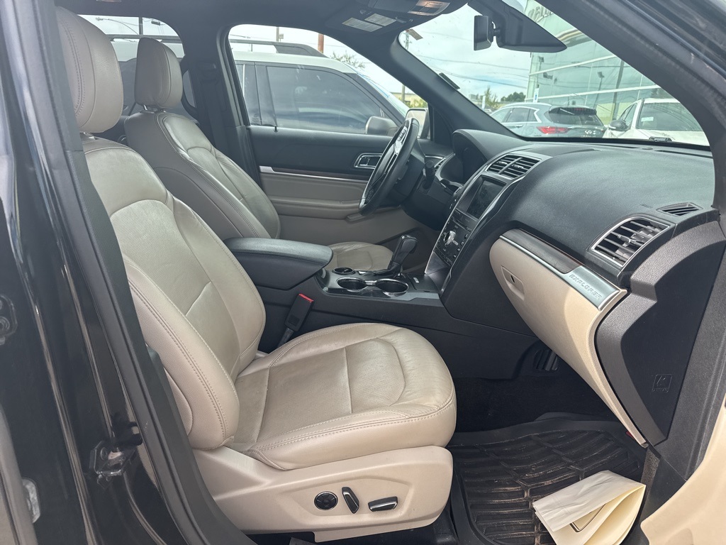 2018 Ford Explorer Limited photo 4