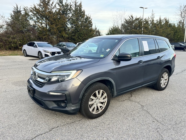 2020 Honda Pilot LX photo 2
