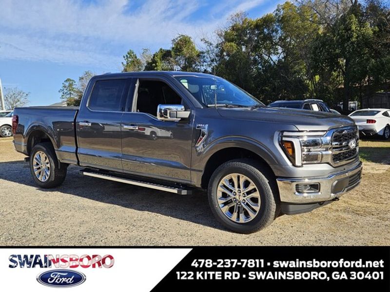 2025 Ford F-150 Lariat's photo