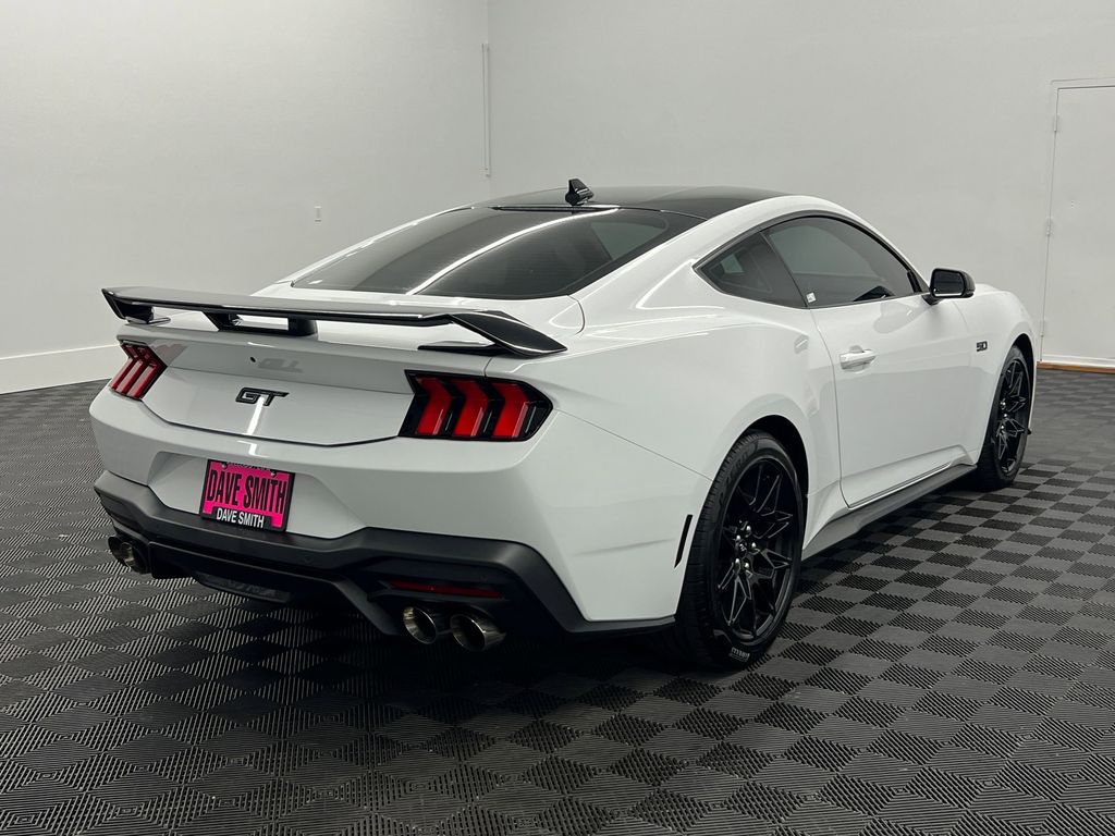 2024 Ford Mustang GT Premium photo 8