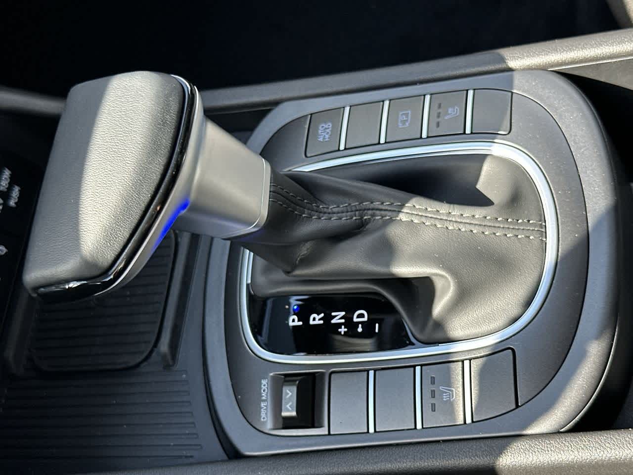 2026 Hyundai Kona SEL photo 19
