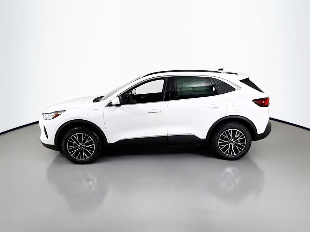 2025 Ford Escape Plug-In Hybrid photo 2