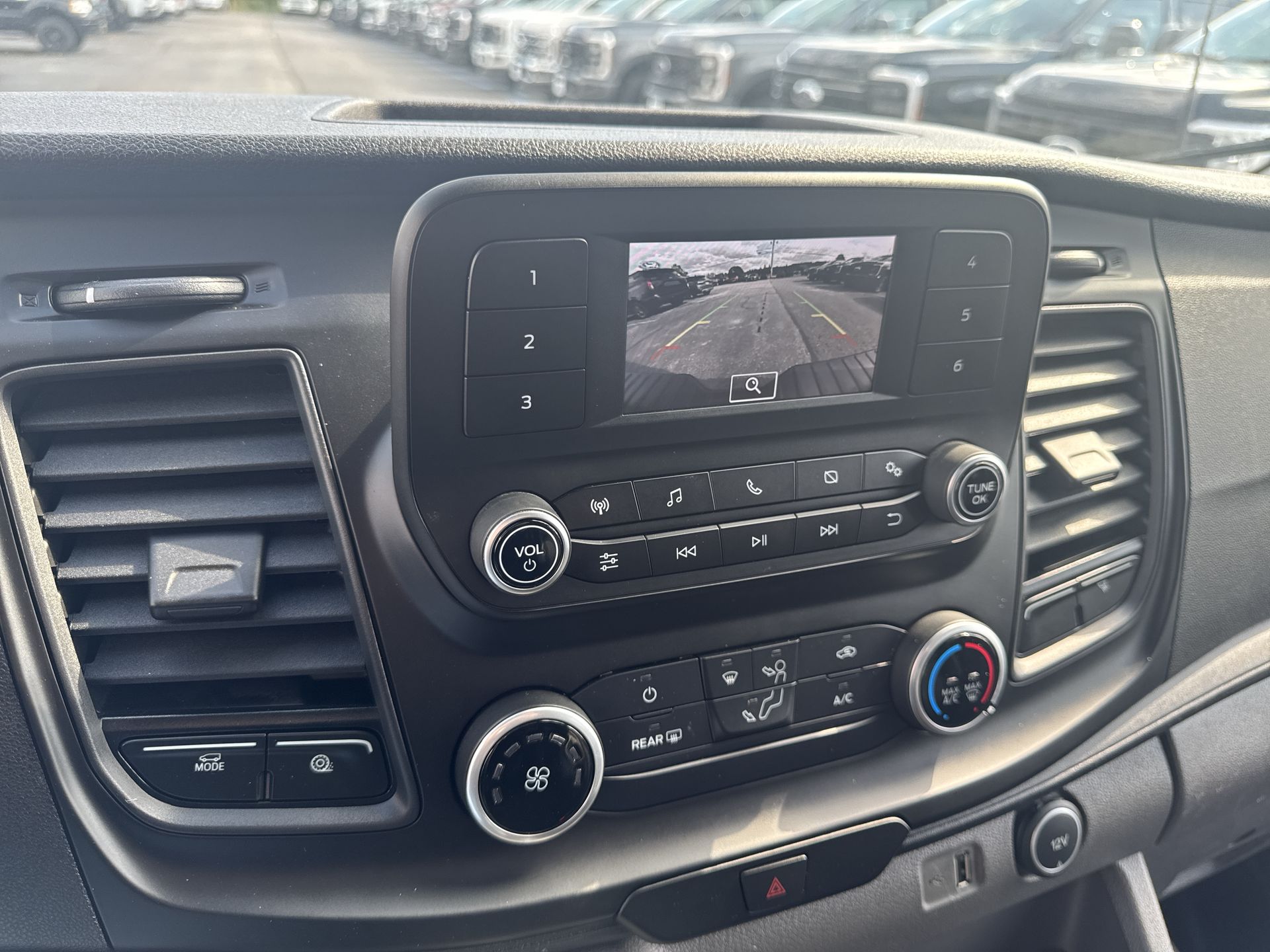 2021 Ford Transit photo 8