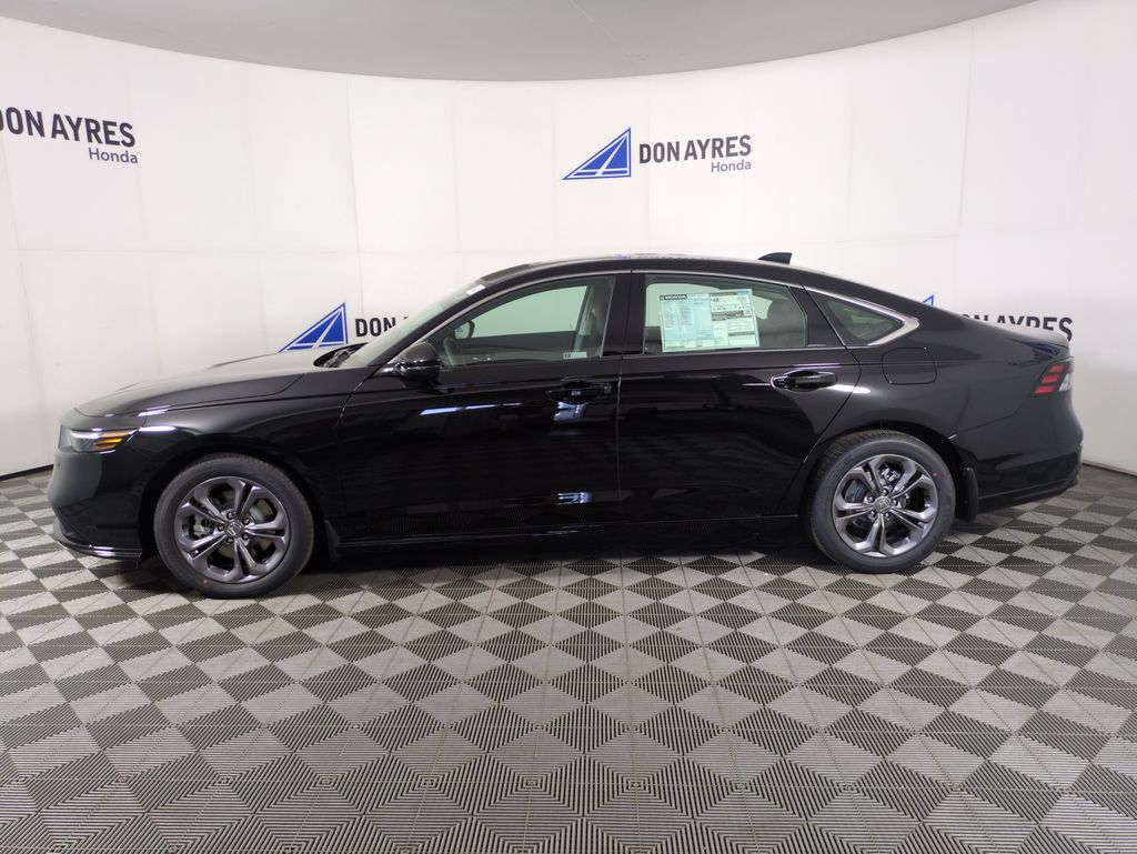 2025 Honda Accord Hybrid EX-L photo 2