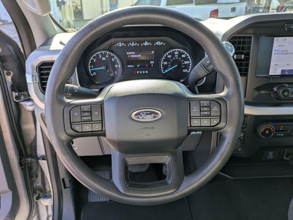 2023 Ford F-150 XLT photo 14