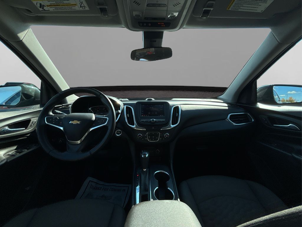2020 Chevrolet Equinox LT photo 25